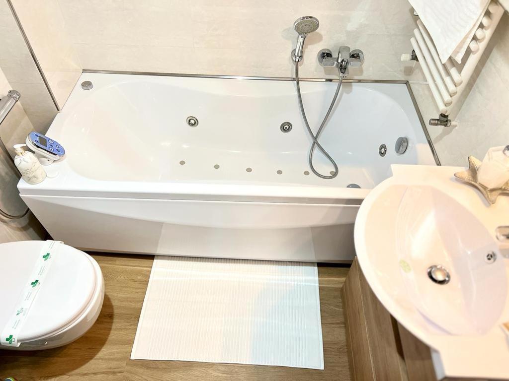 Bellaria Casa Indipendente-Giardino Privato-Free Parking-Wifi-Strategic Location 5 Terre-Portofino Apartman Rapallo Kültér fotó